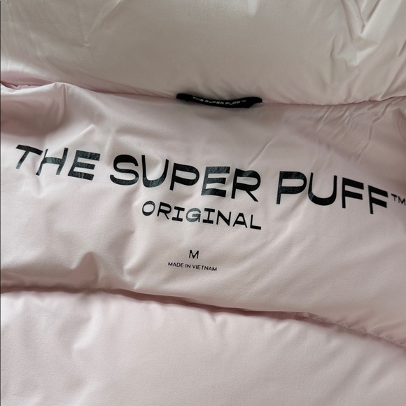 Aritzia Super Puff cliMATTE - Picture 7 of 12